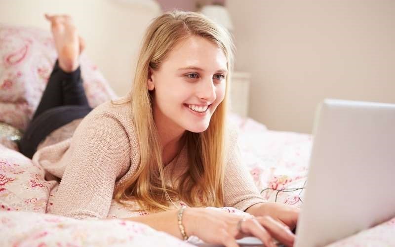شغل آنلاین برای نوجوانان 